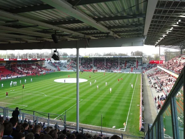 LEAG Energie Stadion – stadion Kotbus