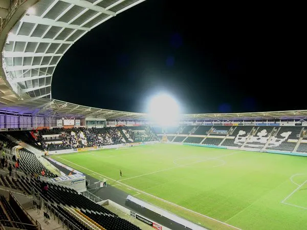 The MKM Stadium – stadion Hal