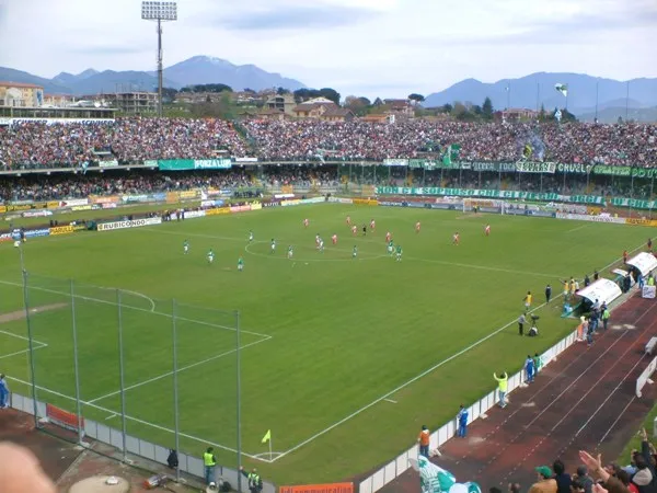 Stadio Partenio-Adriano Lombardi – stadion Avelino