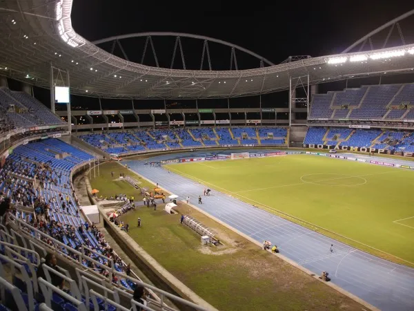 Estádio Nilton Santos – stadion Botafogo