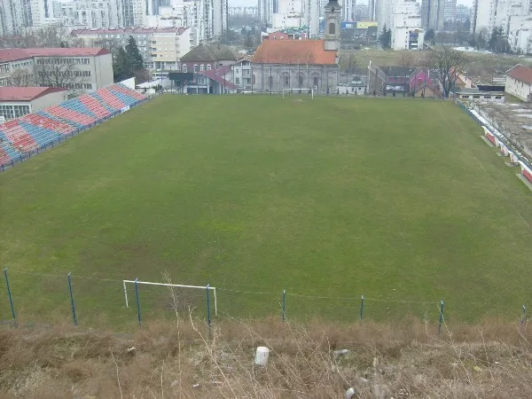 Stadion FK Bežanija – stadion IMT