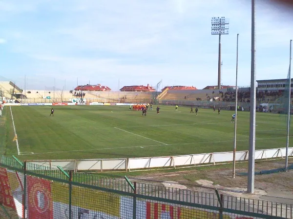 Stadio Nicola Ceravolo – stadion Katancaro